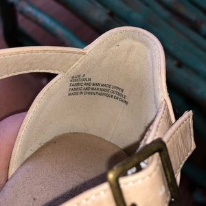 SUPER CUTE WEDGES!👠